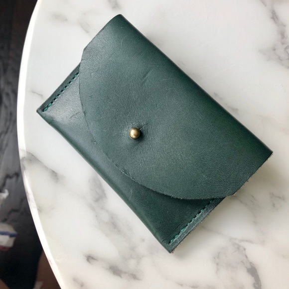 Primecut Handbags - Emerald Green Leather Cardholder